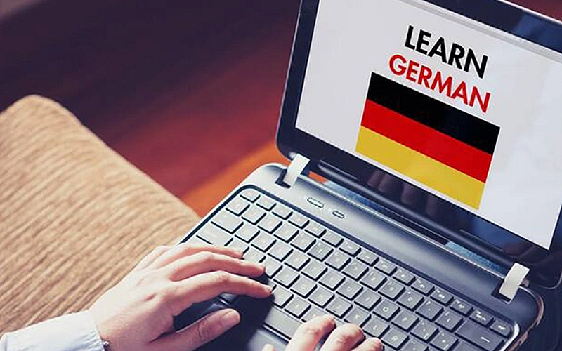 مع الحصول على شهادة بعد إكتمال الدورة