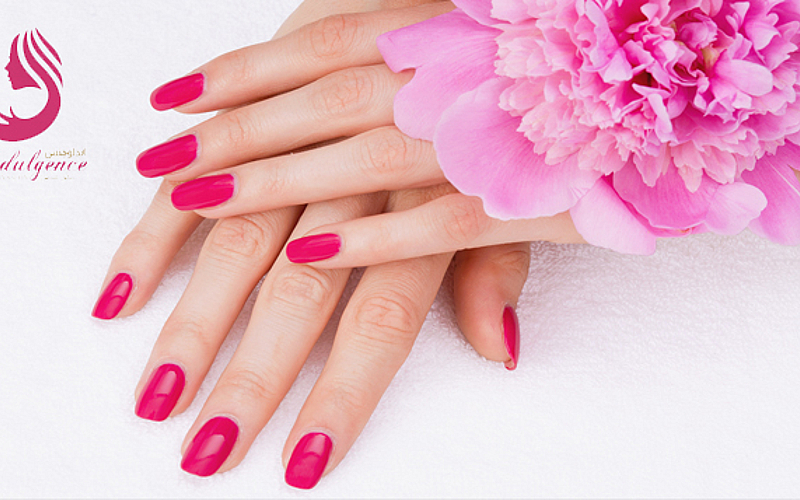 Choose between Classic or Gelish nails!
