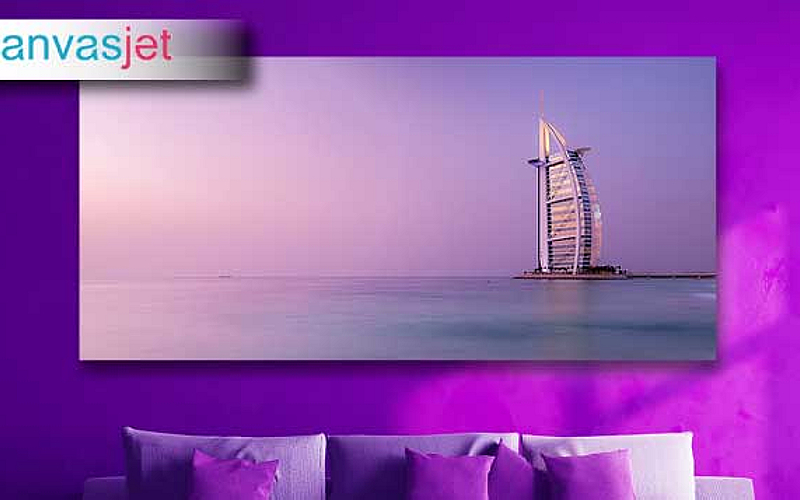 Elite photos selected by experienced curators