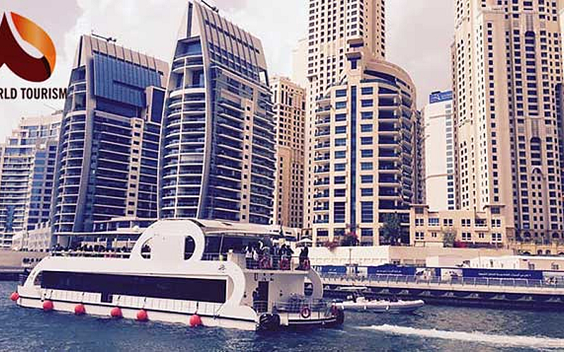 2 hours cruise by Water World Tourism