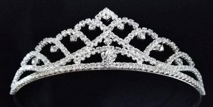 تاج الأميرات المرصع بأحجار الزيركون كوبون