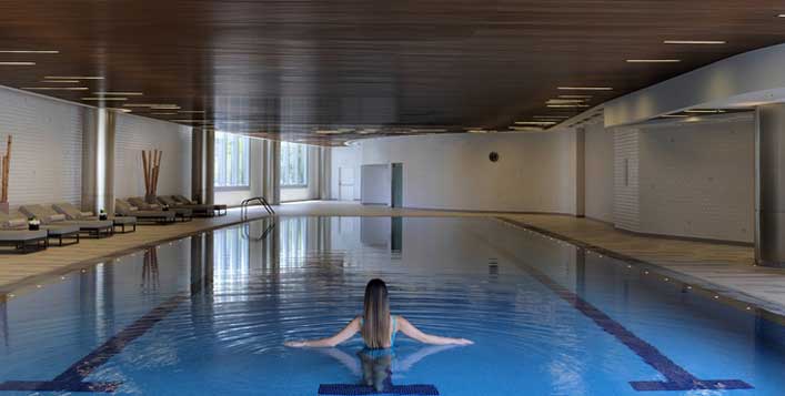 30, 60 or 90-Minute spa with optional pool