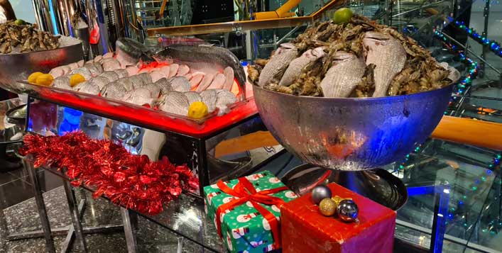 Christmas Eve Dinner Buffet Deals At Hilton Dubai Creek From Aed 89 Cobone Offers