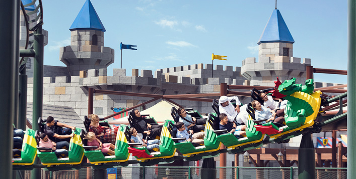 Over 40 LEGO-themed rides, shows & experience