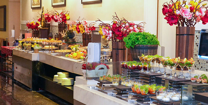 5-Star Iftar With Drinks at Tower Plaza Hotel From AED 49 | Cobone Offers