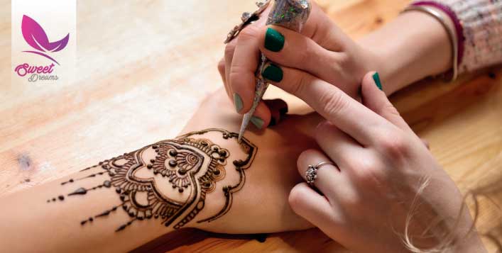 Beautiful henna designs + optional services
