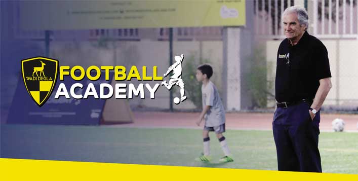 8 to 12 Football training classes available