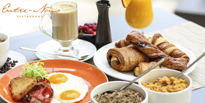 Afbeeldingsresultaat voor novotel breakfast