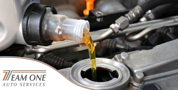 4 or 6 Ltrs oil change@Team One Auto Services